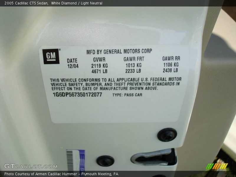 White Diamond / Light Neutral 2005 Cadillac CTS Sedan
