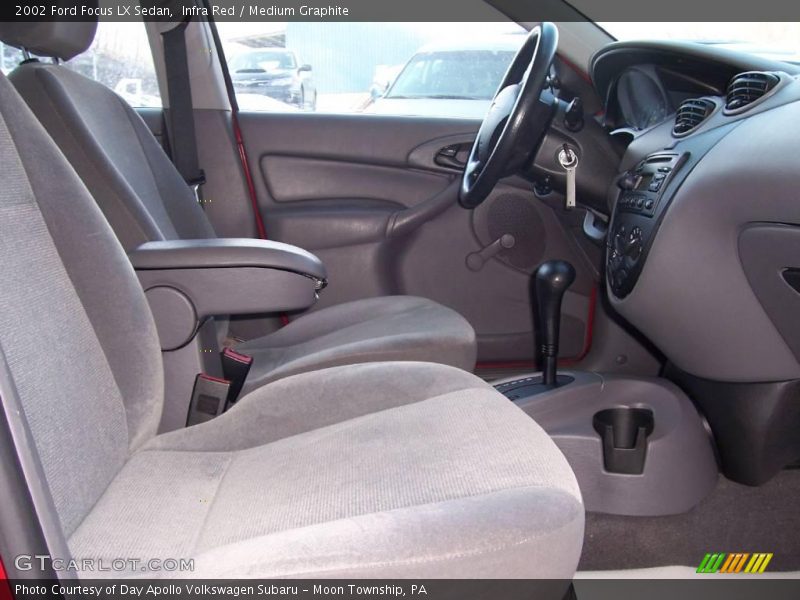 Infra Red / Medium Graphite 2002 Ford Focus LX Sedan