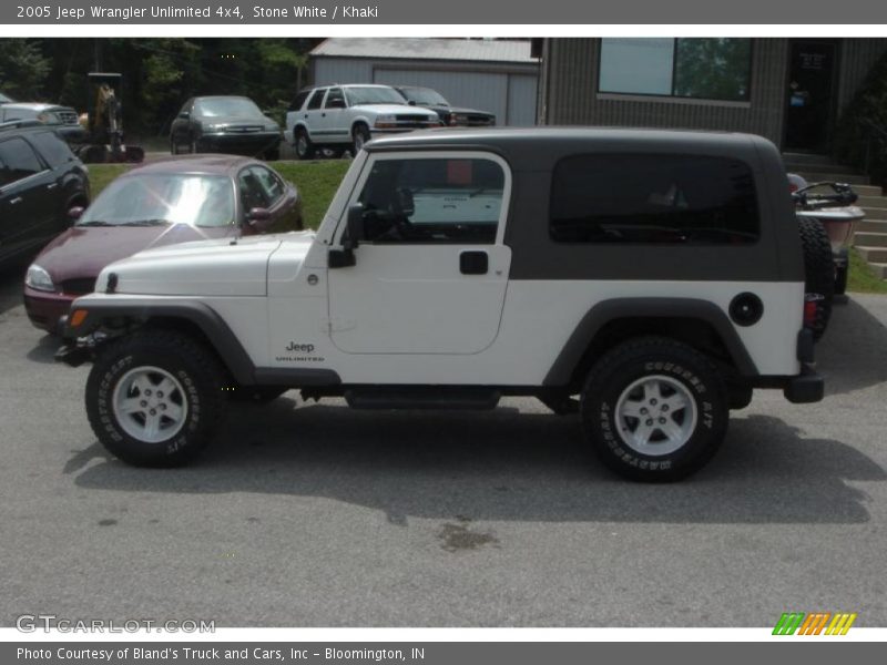 Stone White / Khaki 2005 Jeep Wrangler Unlimited 4x4