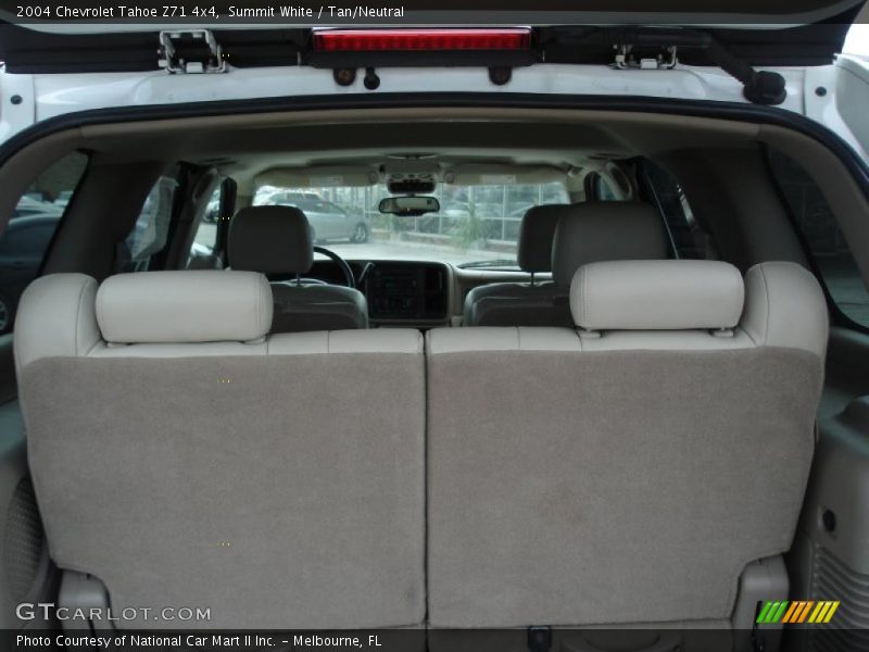 Summit White / Tan/Neutral 2004 Chevrolet Tahoe Z71 4x4