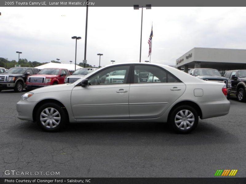 Lunar Mist Metallic / Gray 2005 Toyota Camry LE