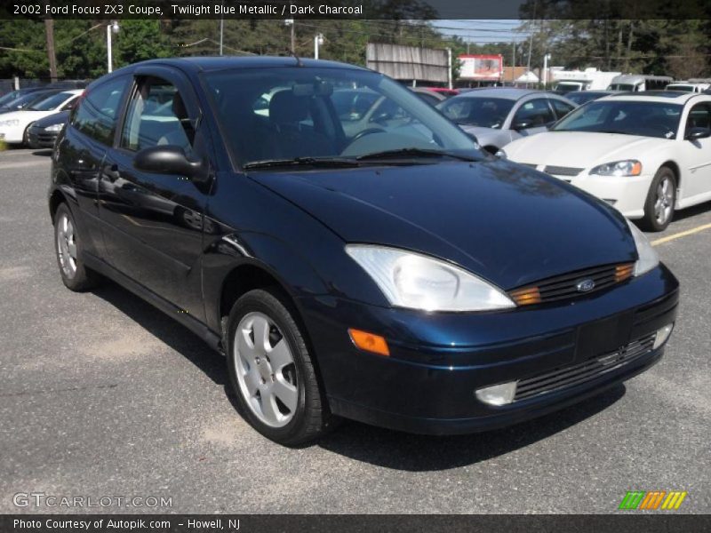 Twilight Blue Metallic / Dark Charcoal 2002 Ford Focus ZX3 Coupe