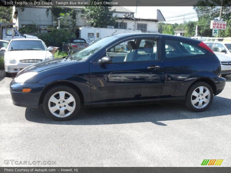 Twilight Blue Metallic / Dark Charcoal 2002 Ford Focus ZX3 Coupe