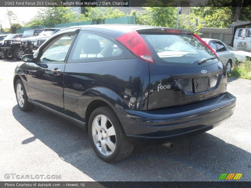 Twilight Blue Metallic / Dark Charcoal 2002 Ford Focus ZX3 Coupe