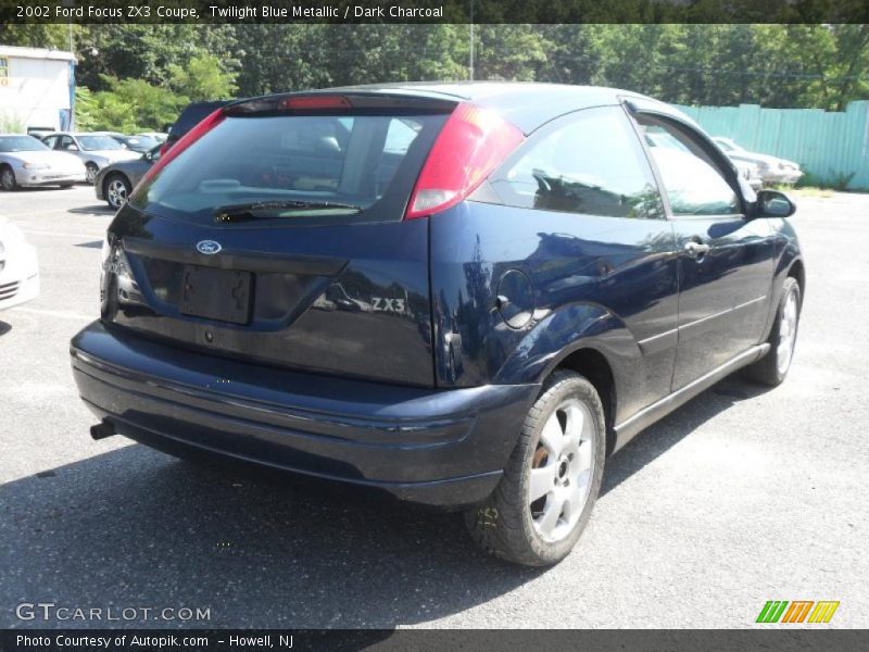 Twilight Blue Metallic / Dark Charcoal 2002 Ford Focus ZX3 Coupe