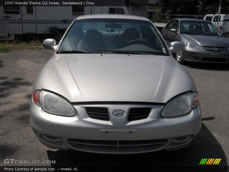 Sandalwood / Gray 2000 Hyundai Elantra GLS Sedan