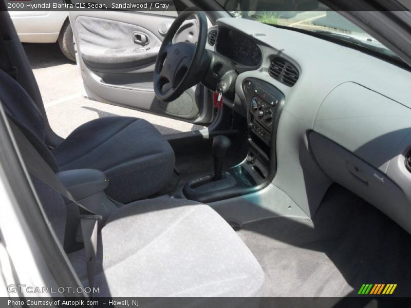 Sandalwood / Gray 2000 Hyundai Elantra GLS Sedan