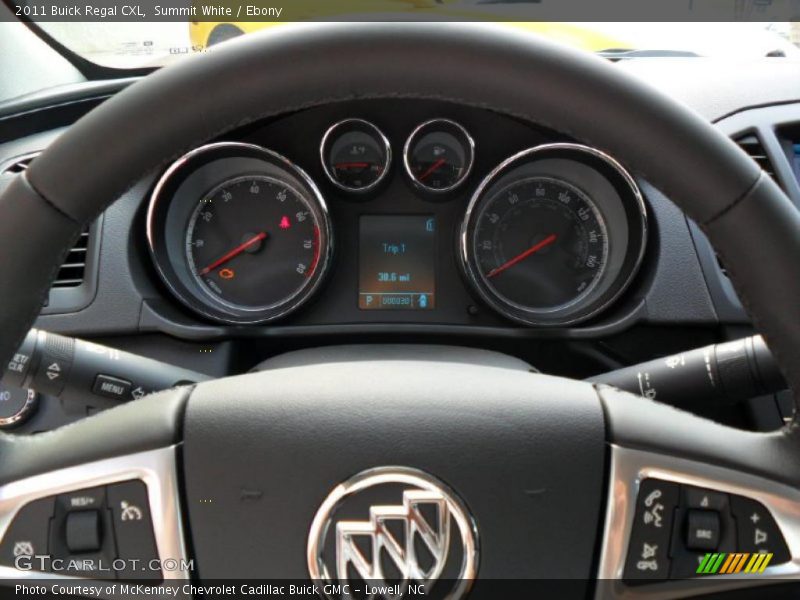 Summit White / Ebony 2011 Buick Regal CXL
