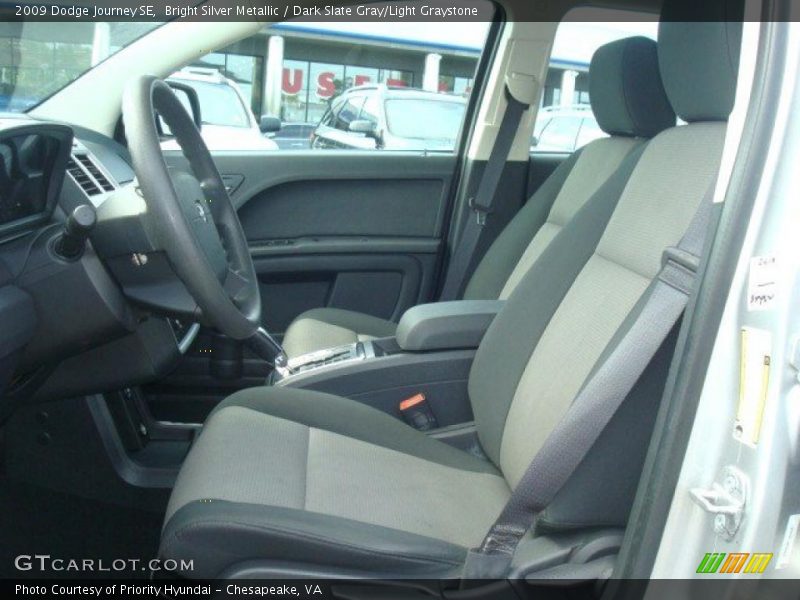 Bright Silver Metallic / Dark Slate Gray/Light Graystone 2009 Dodge Journey SE