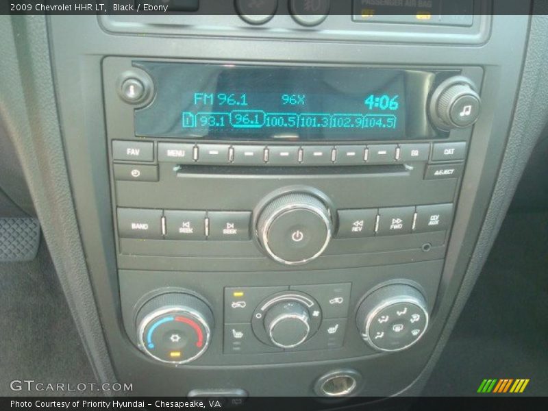 Black / Ebony 2009 Chevrolet HHR LT