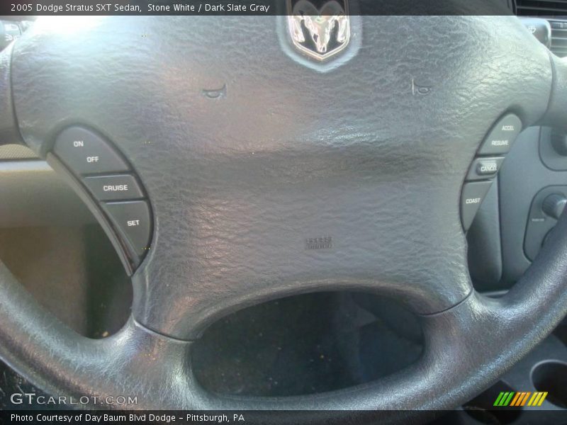Stone White / Dark Slate Gray 2005 Dodge Stratus SXT Sedan