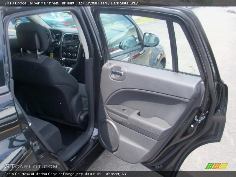 Brilliant Black Crystal Pearl / Dark Slate Gray 2010 Dodge Caliber Mainstreet