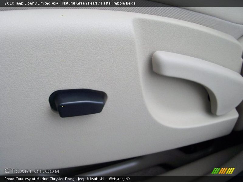Natural Green Pearl / Pastel Pebble Beige 2010 Jeep Liberty Limited 4x4