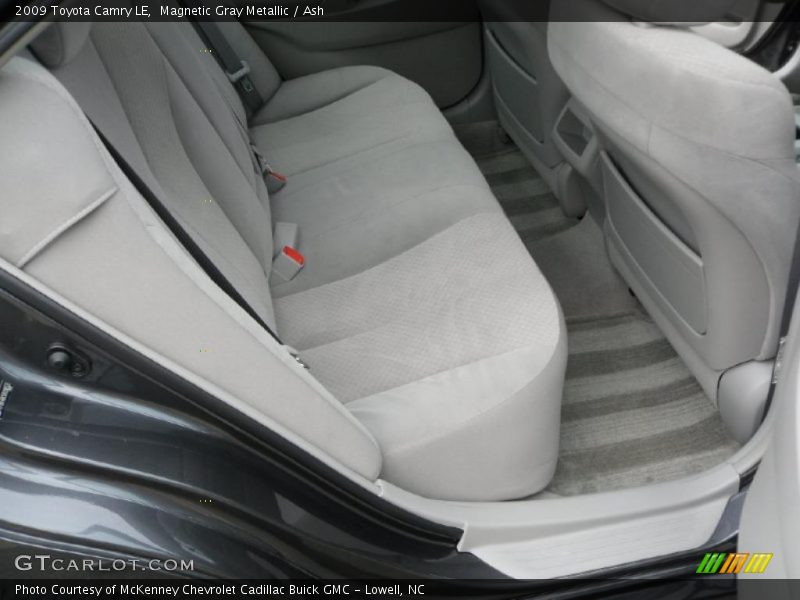Magnetic Gray Metallic / Ash 2009 Toyota Camry LE