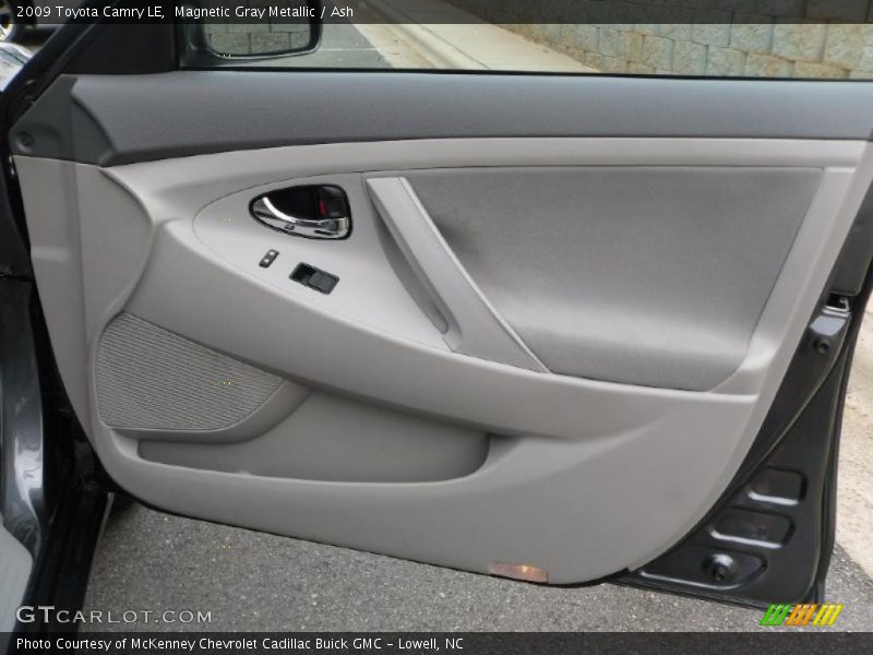 Magnetic Gray Metallic / Ash 2009 Toyota Camry LE
