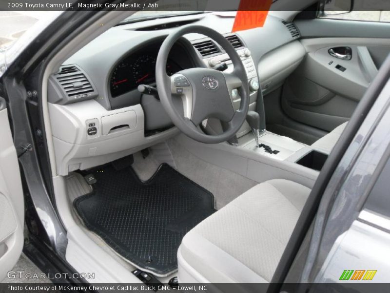 Magnetic Gray Metallic / Ash 2009 Toyota Camry LE