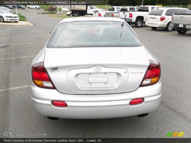 Sterling Metallic / Dark Gray 2001 Oldsmobile Aurora 3.5