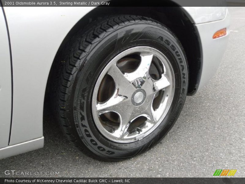 Sterling Metallic / Dark Gray 2001 Oldsmobile Aurora 3.5