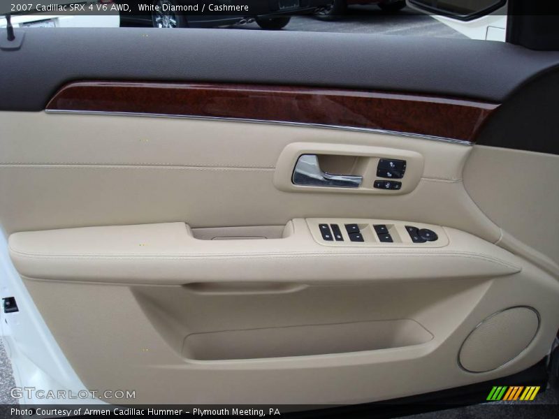 White Diamond / Cashmere 2007 Cadillac SRX 4 V6 AWD