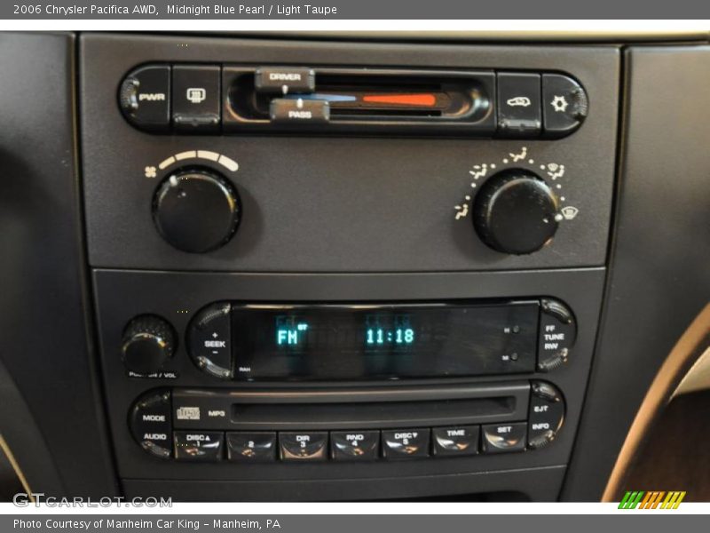 Midnight Blue Pearl / Light Taupe 2006 Chrysler Pacifica AWD