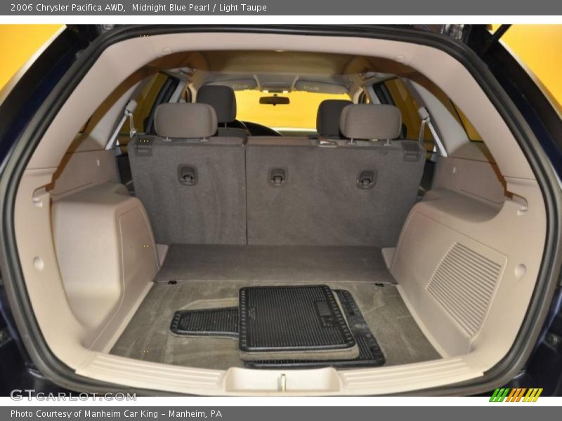 Midnight Blue Pearl / Light Taupe 2006 Chrysler Pacifica AWD
