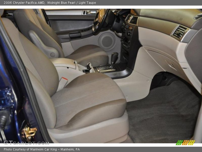 Midnight Blue Pearl / Light Taupe 2006 Chrysler Pacifica AWD
