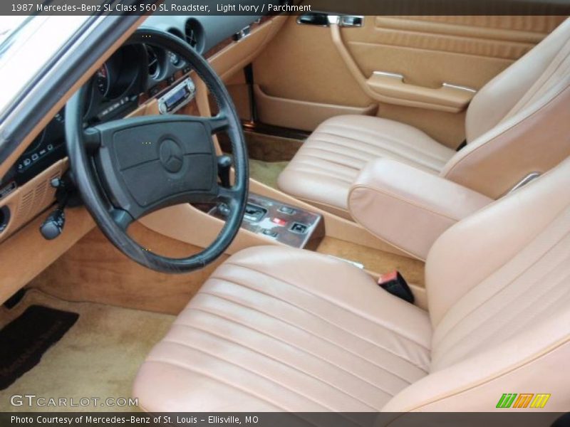 Light Ivory / Parchment 1987 Mercedes-Benz SL Class 560 SL Roadster