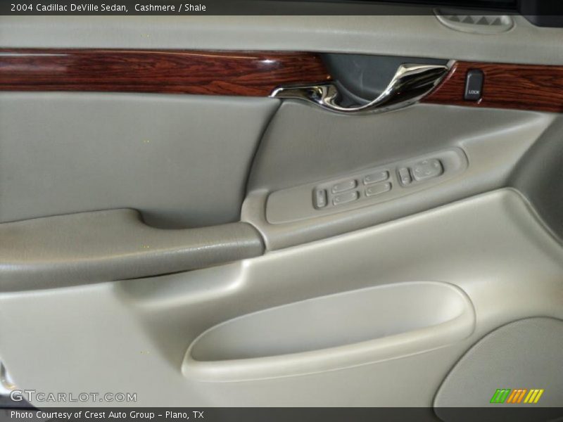 Cashmere / Shale 2004 Cadillac DeVille Sedan
