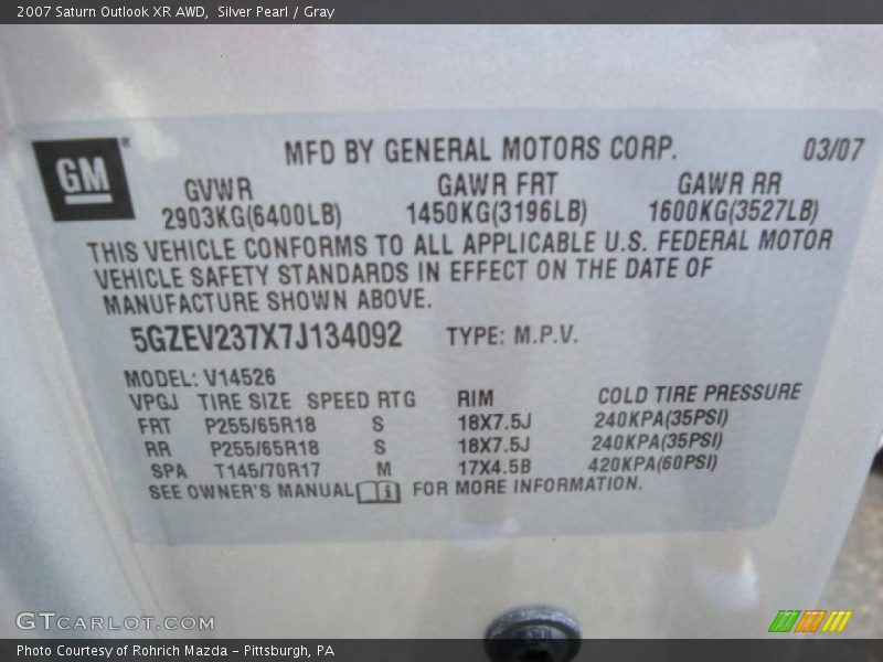 Silver Pearl / Gray 2007 Saturn Outlook XR AWD