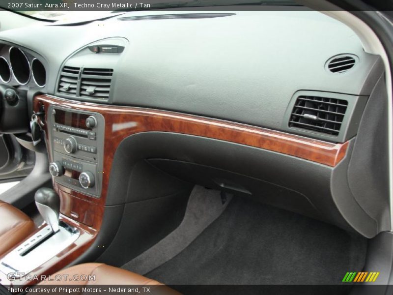 Techno Gray Metallic / Tan 2007 Saturn Aura XR