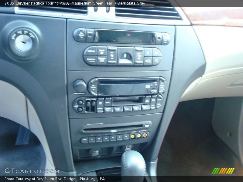 Magnesium Green Pearl / Dark Slate Gray 2005 Chrysler Pacifica Touring AWD