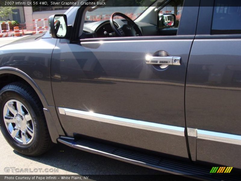 Silver Graphite / Graphite Black 2007 Infiniti QX 56 4WD