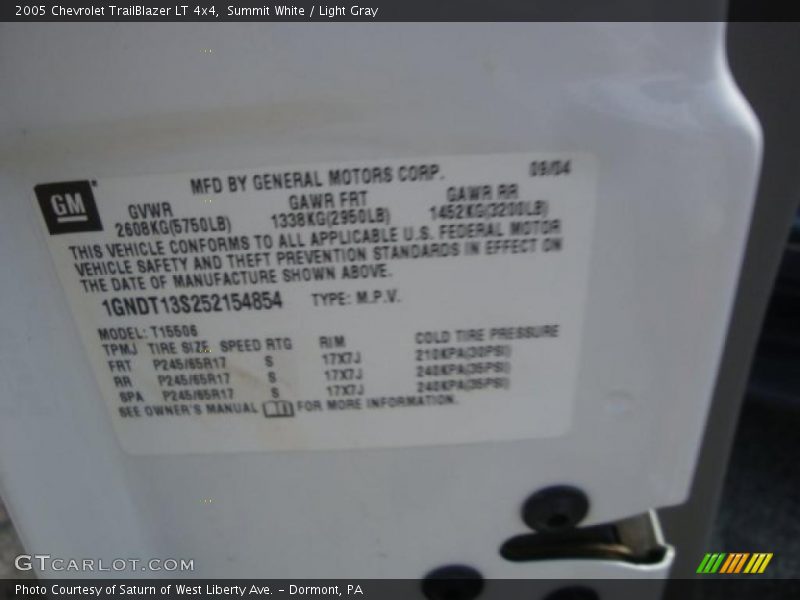 Summit White / Light Gray 2005 Chevrolet TrailBlazer LT 4x4