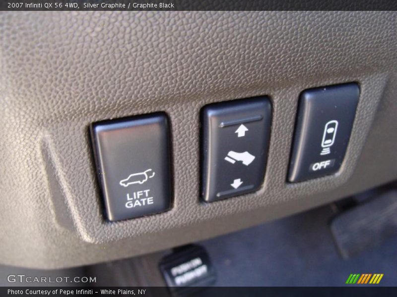 Silver Graphite / Graphite Black 2007 Infiniti QX 56 4WD