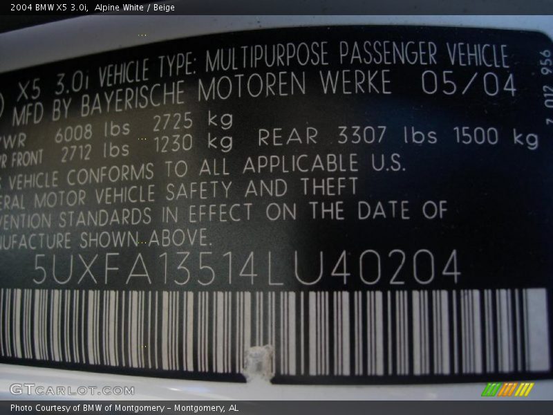 Alpine White / Beige 2004 BMW X5 3.0i