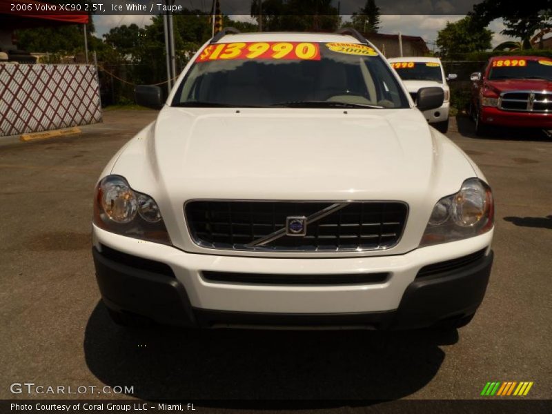 Ice White / Taupe 2006 Volvo XC90 2.5T