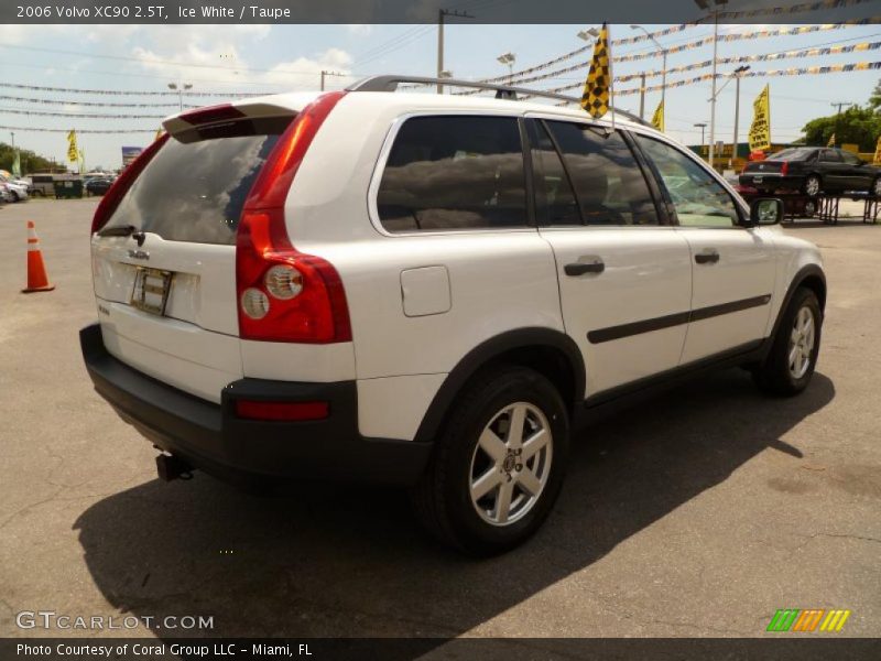 Ice White / Taupe 2006 Volvo XC90 2.5T