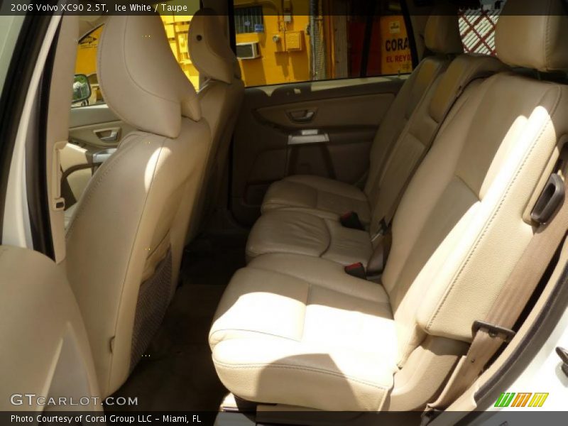 Ice White / Taupe 2006 Volvo XC90 2.5T