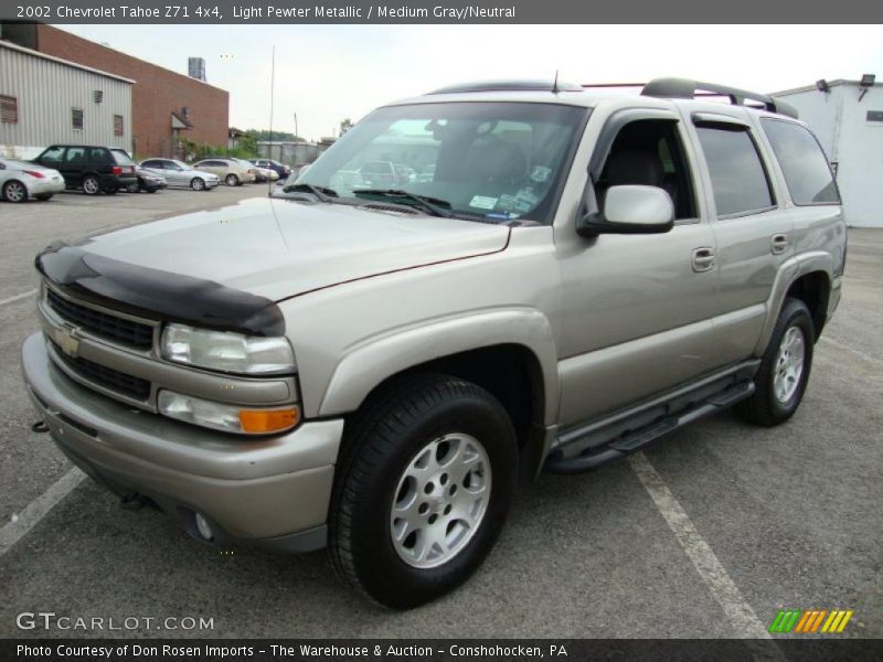 Light Pewter Metallic / Medium Gray/Neutral 2002 Chevrolet Tahoe Z71 4x4
