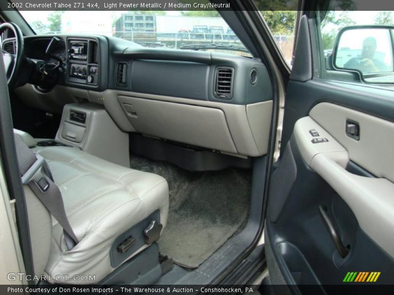 Light Pewter Metallic / Medium Gray/Neutral 2002 Chevrolet Tahoe Z71 4x4