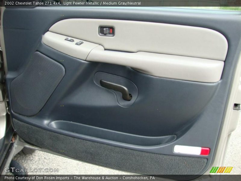 Light Pewter Metallic / Medium Gray/Neutral 2002 Chevrolet Tahoe Z71 4x4