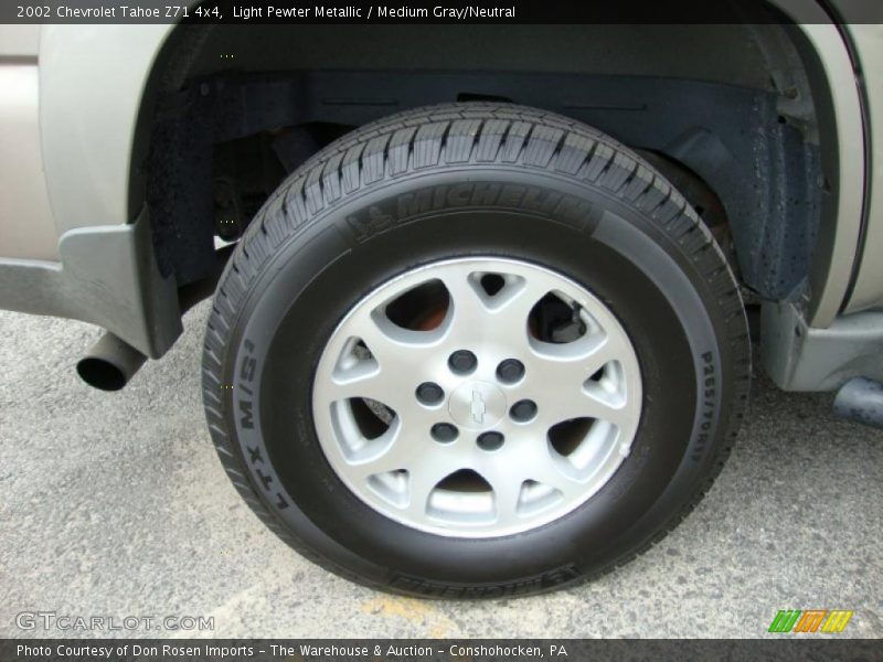 Light Pewter Metallic / Medium Gray/Neutral 2002 Chevrolet Tahoe Z71 4x4