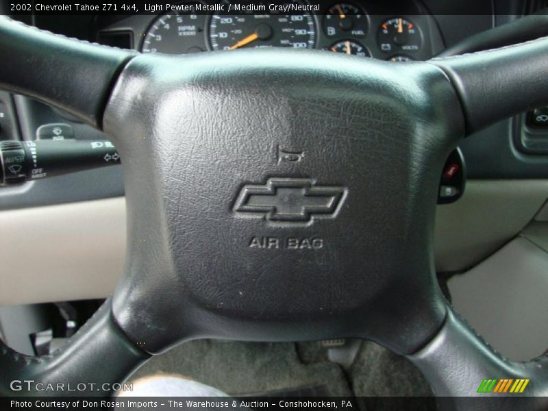 Light Pewter Metallic / Medium Gray/Neutral 2002 Chevrolet Tahoe Z71 4x4
