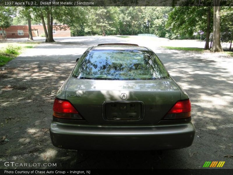 Desert Mist Metallic / Sandstone 1997 Acura TL 3.2