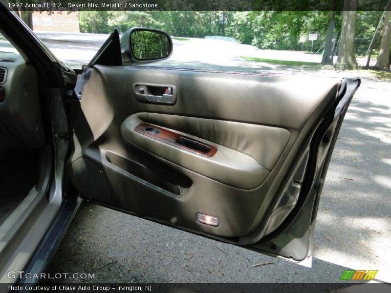 Desert Mist Metallic / Sandstone 1997 Acura TL 3.2