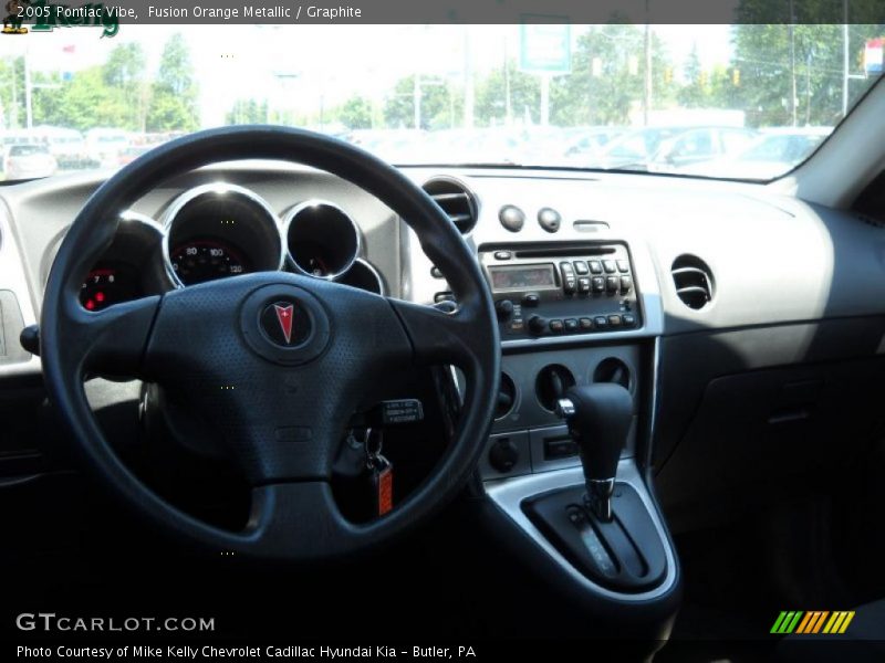 Fusion Orange Metallic / Graphite 2005 Pontiac Vibe