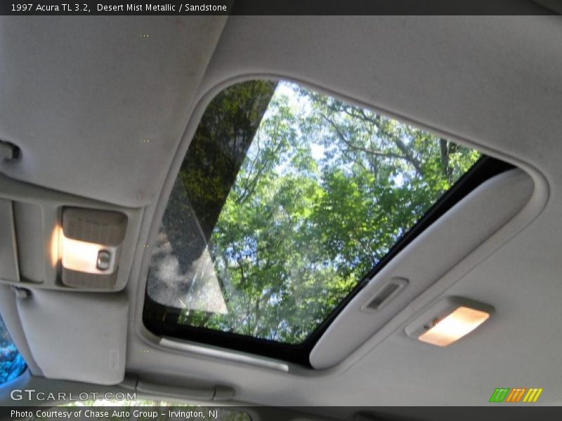 Desert Mist Metallic / Sandstone 1997 Acura TL 3.2