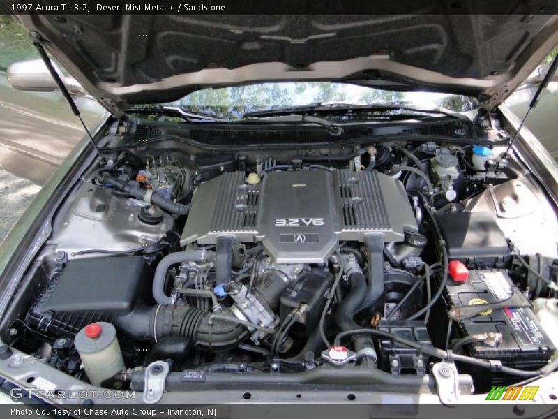 Desert Mist Metallic / Sandstone 1997 Acura TL 3.2