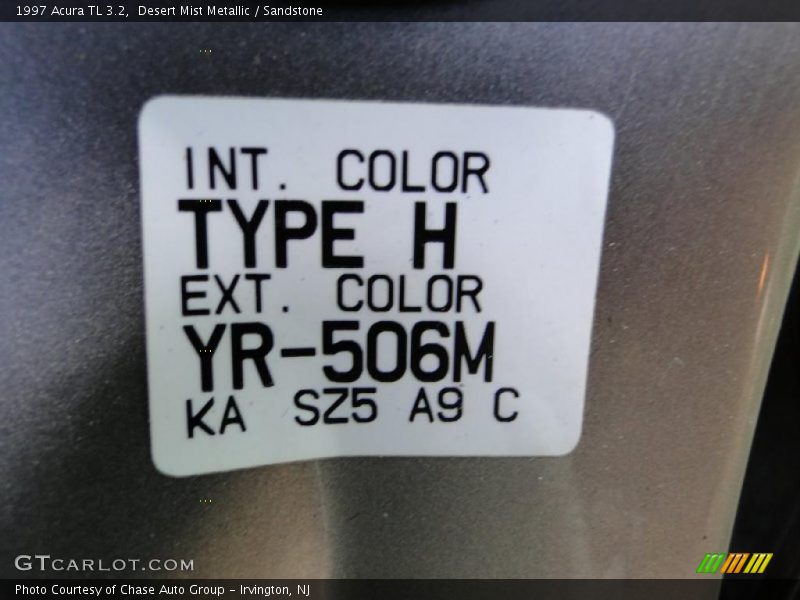 Desert Mist Metallic / Sandstone 1997 Acura TL 3.2