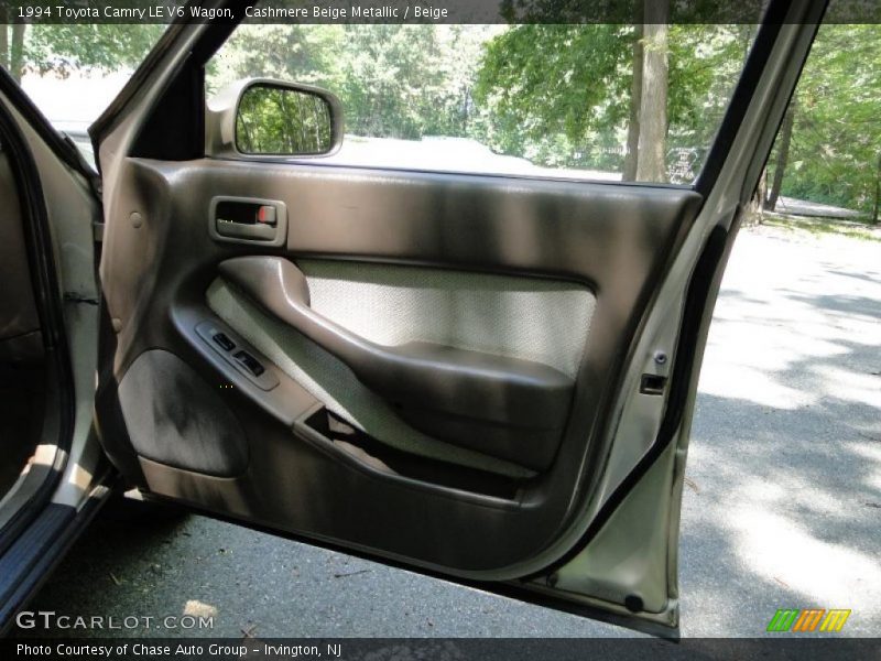 Cashmere Beige Metallic / Beige 1994 Toyota Camry LE V6 Wagon